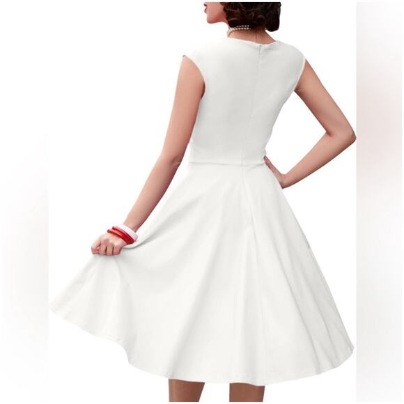 STOP STARING MADSTYLE SWING DRESS IN IVORY PIN-UP 1950's WOMEN SIZE MEDIUM - Picture 2 of 14